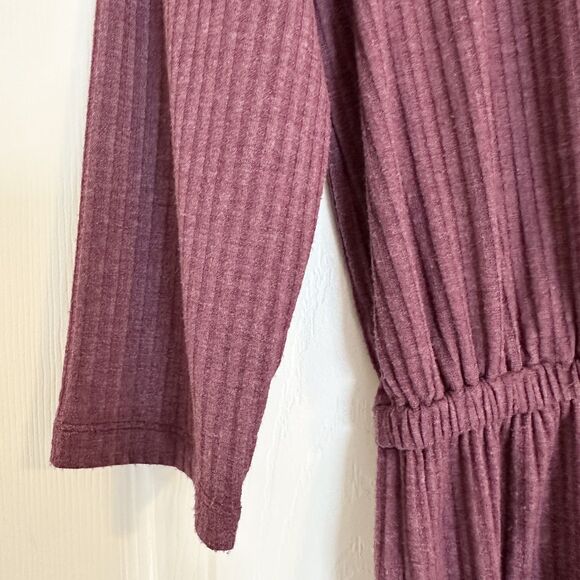 Victoria's Secret Romper Pajama Size L Burgundy Loungewear Ribbed Henley Style - Picture 4 of 13